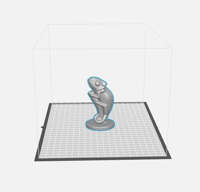 Screenshot of Chameleon Pen Holder in MakerBot Print on the build plate